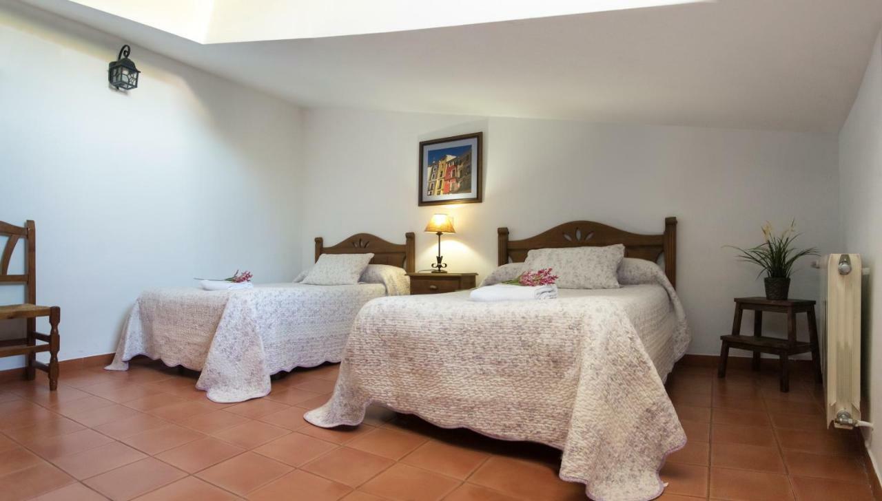 Apartamento 2 4/6 Pax Casa Rural El Sauce. A 2,5 Km De Cuenca Capital Nohales Exterior foto